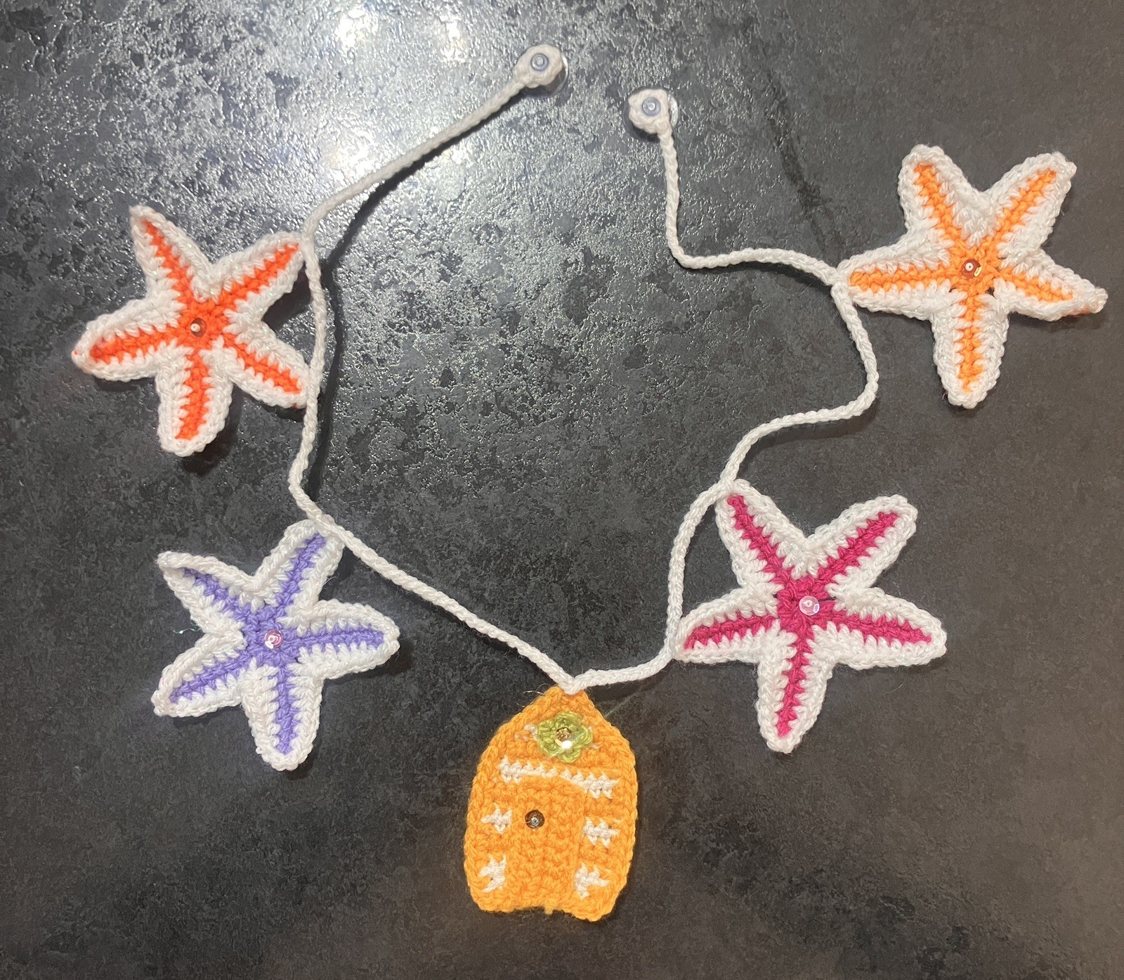 🌞 NEW Beach hut and star fish Hand Crochet Bunting Window camper summer Gift
