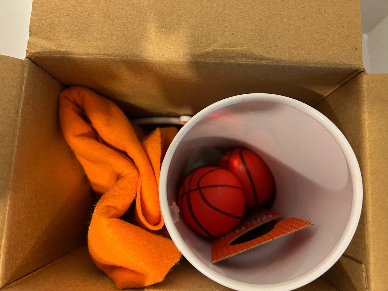 Potty Basketball Free Throw Toilet Bathroom Game Slam Dunk Miniature Gag Gift