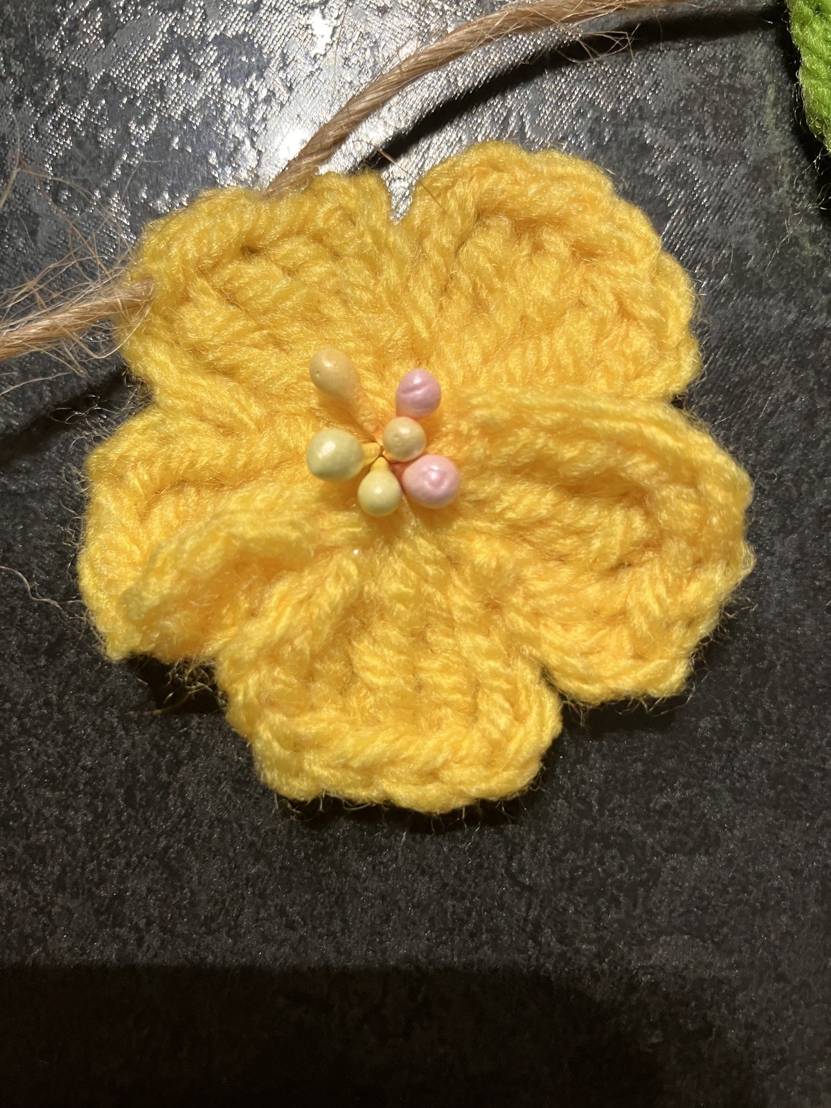 🌸🍃NEW hand Crochet Flower Bunting Leaf sequin Window 30” camper SUMMER Gift