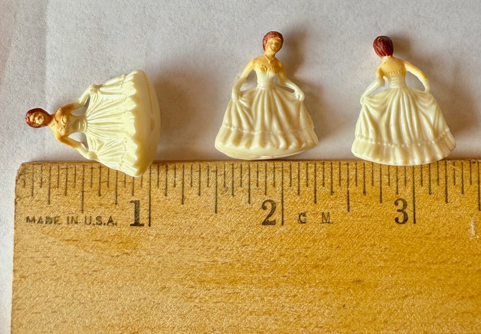 Vintage 12 Mini Quinceanera Brides Maid Cake Topper Cupcake Topper Off White C