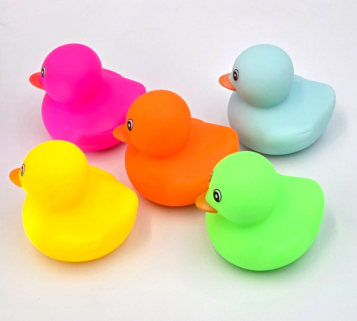 5 PCS-Plain Waterproof No Hole Rubber Ducks, Jeep, Cruising, Bath Toy,Multicolor