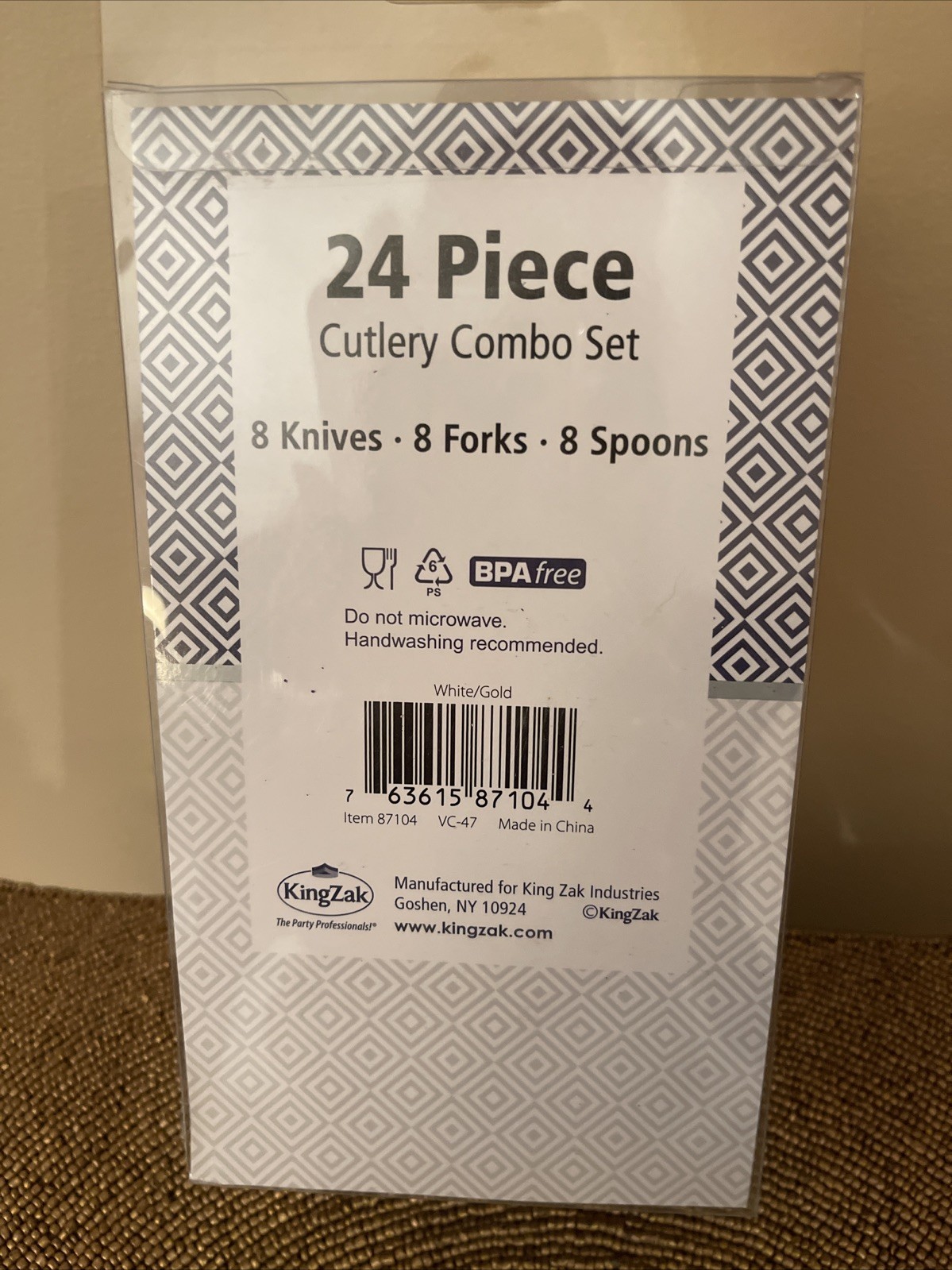 Hannah K. Signature Collection Plastic Combo | Pack of 24 Cutlery White / Gold