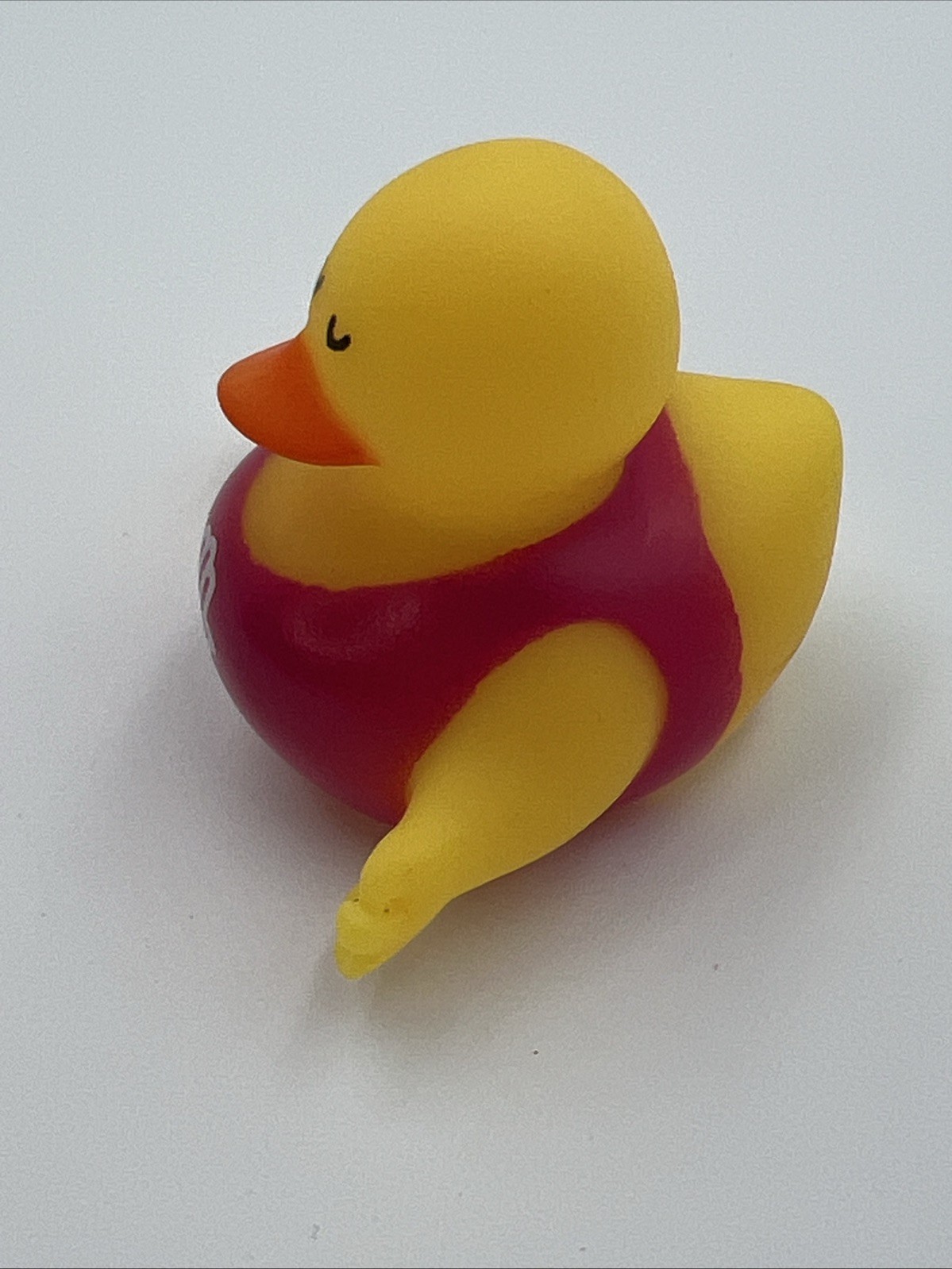 RUBBER DUCKY Pink Peace Shirt Collectible 2″ Vinyl Figure NEW Jeep & Cruise