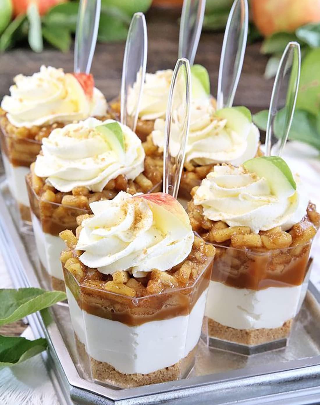100 Pack 5.4 oz. Clear Plastic Dessert Cups with 100 Spoons Disposable Reusable