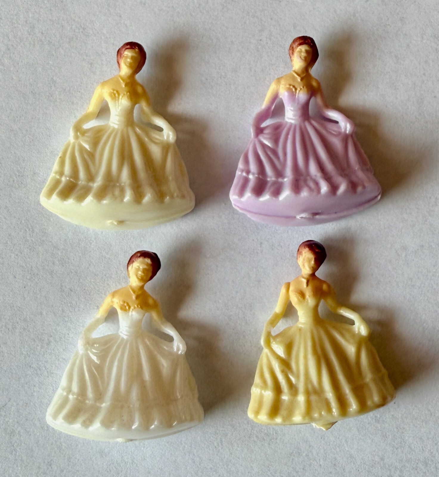 12 Vintage Mini Quinceanera Bride’s Maid Cake Topper Cupcake Topper IVORY 1″ B