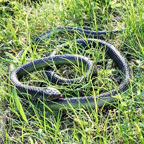 3 Pack Realistic Rubber Snakes for Garden Props Birds Squirrels Mice Scare Toy