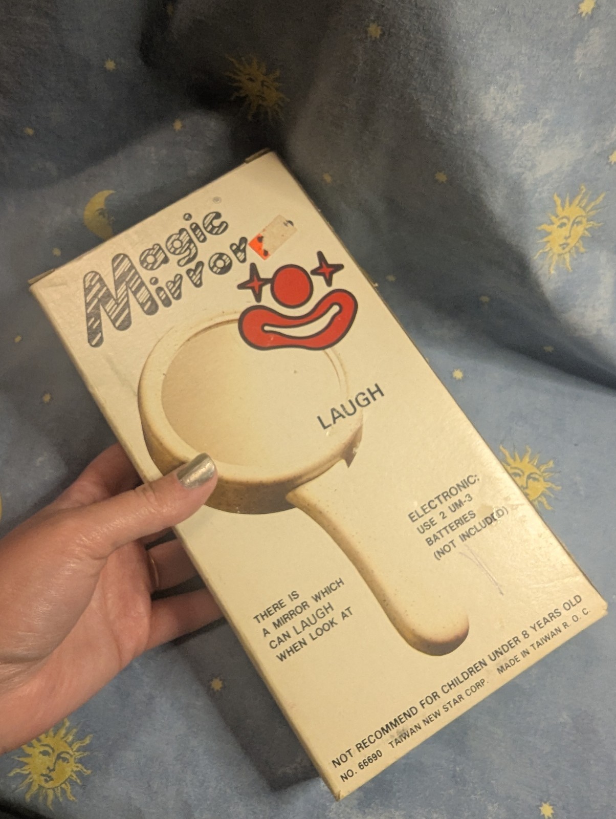Vintage MAGIC LAUGH HAND HELD MIRROR Laughing Sound Toy Prank Joke Funny
