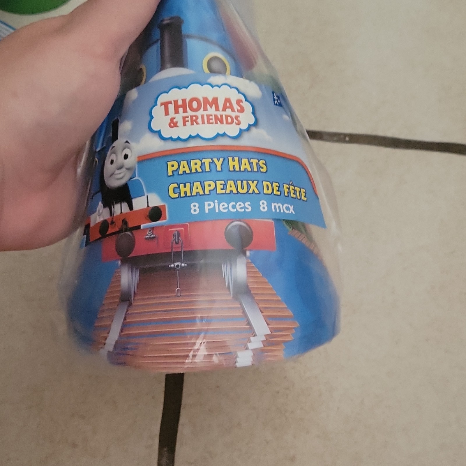 DesignWare Thomas & Friends Trains Birthday Party Kit Banner Plates Cups Hats