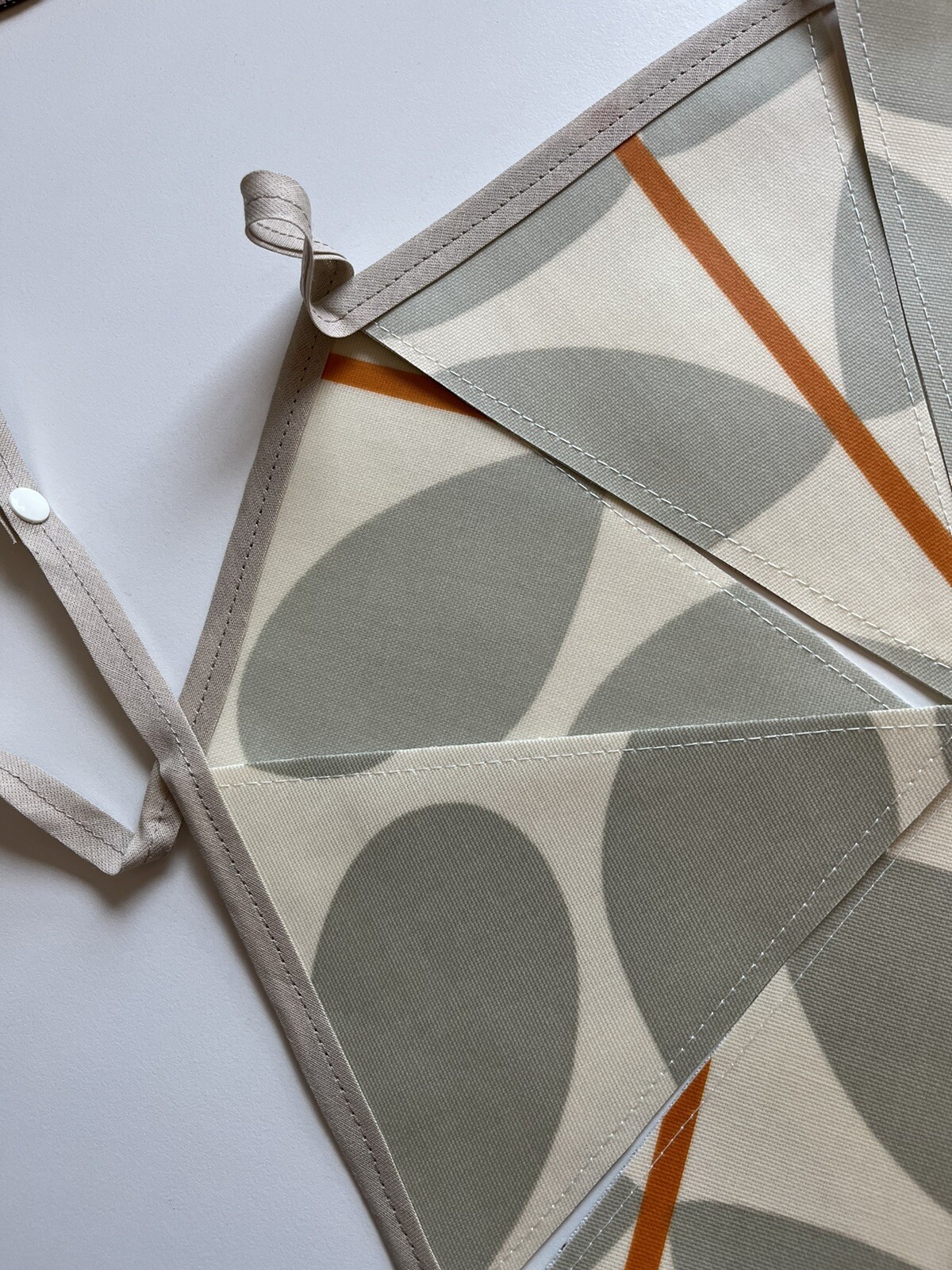 Handmade Oilcloth Bunting – Garden/Home Contemporary – 2 Meters Double Sided