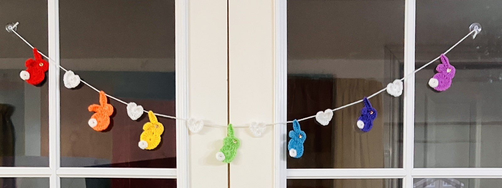 🐰🌈❤️ NEW Rainbow Easter bunny Rabbit heart Hand Crochet bunting window Gift