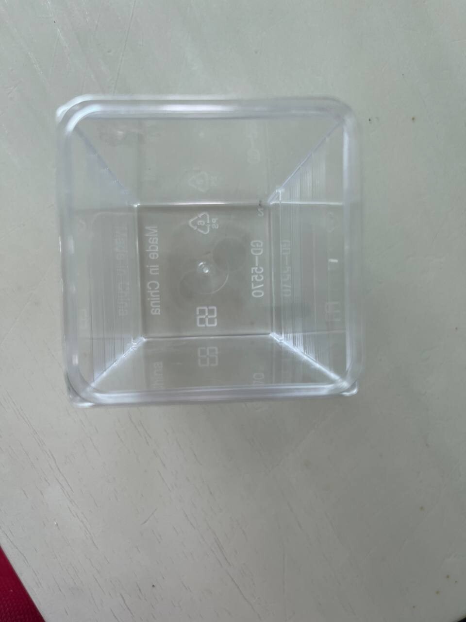 Mini Dessert Cups, 5.4oz Disposable Square Cups Clear Plastic with Lids