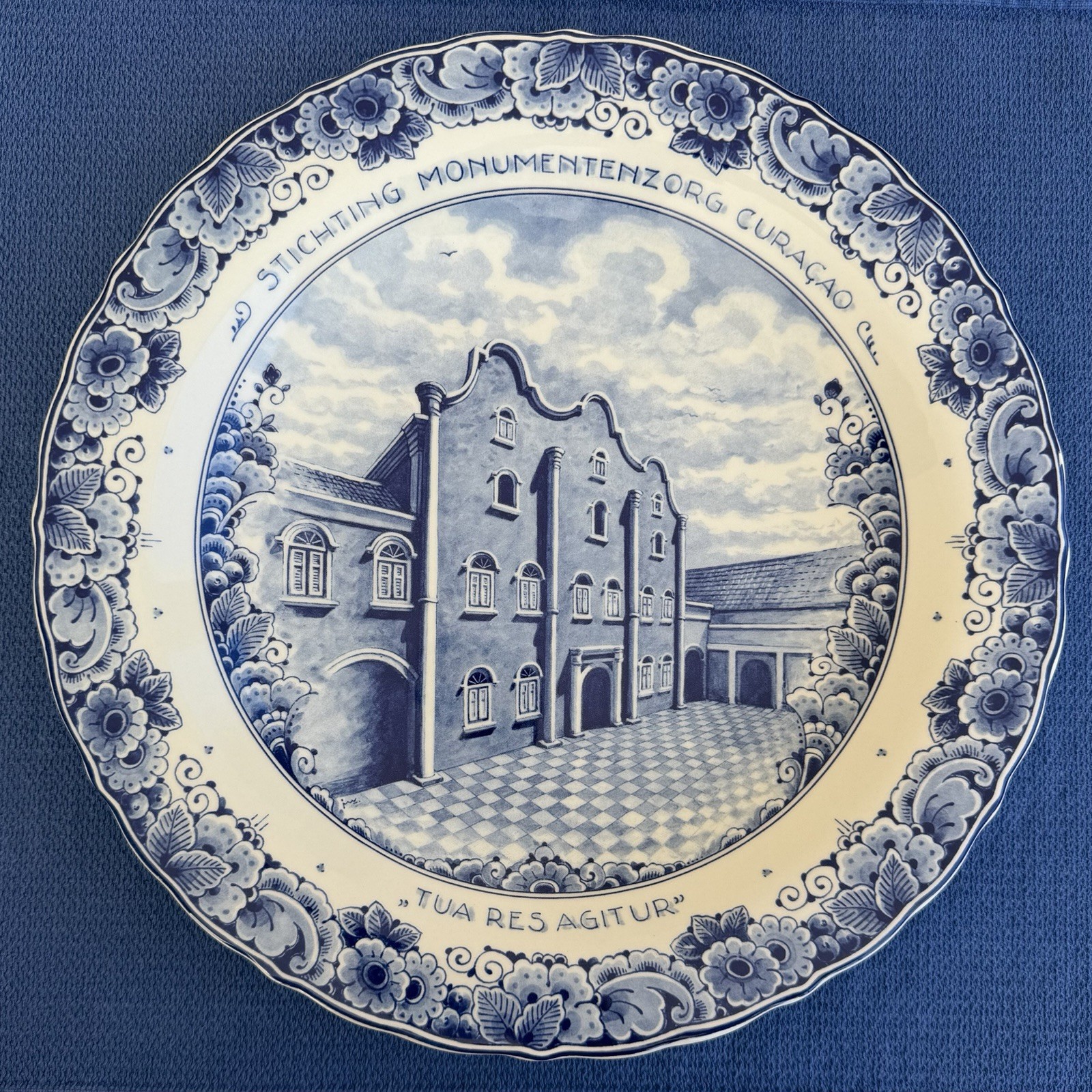 DEFECTIVE Large Porcelain Charger Curacao Jewish Synagogue Plate Decorat G3D