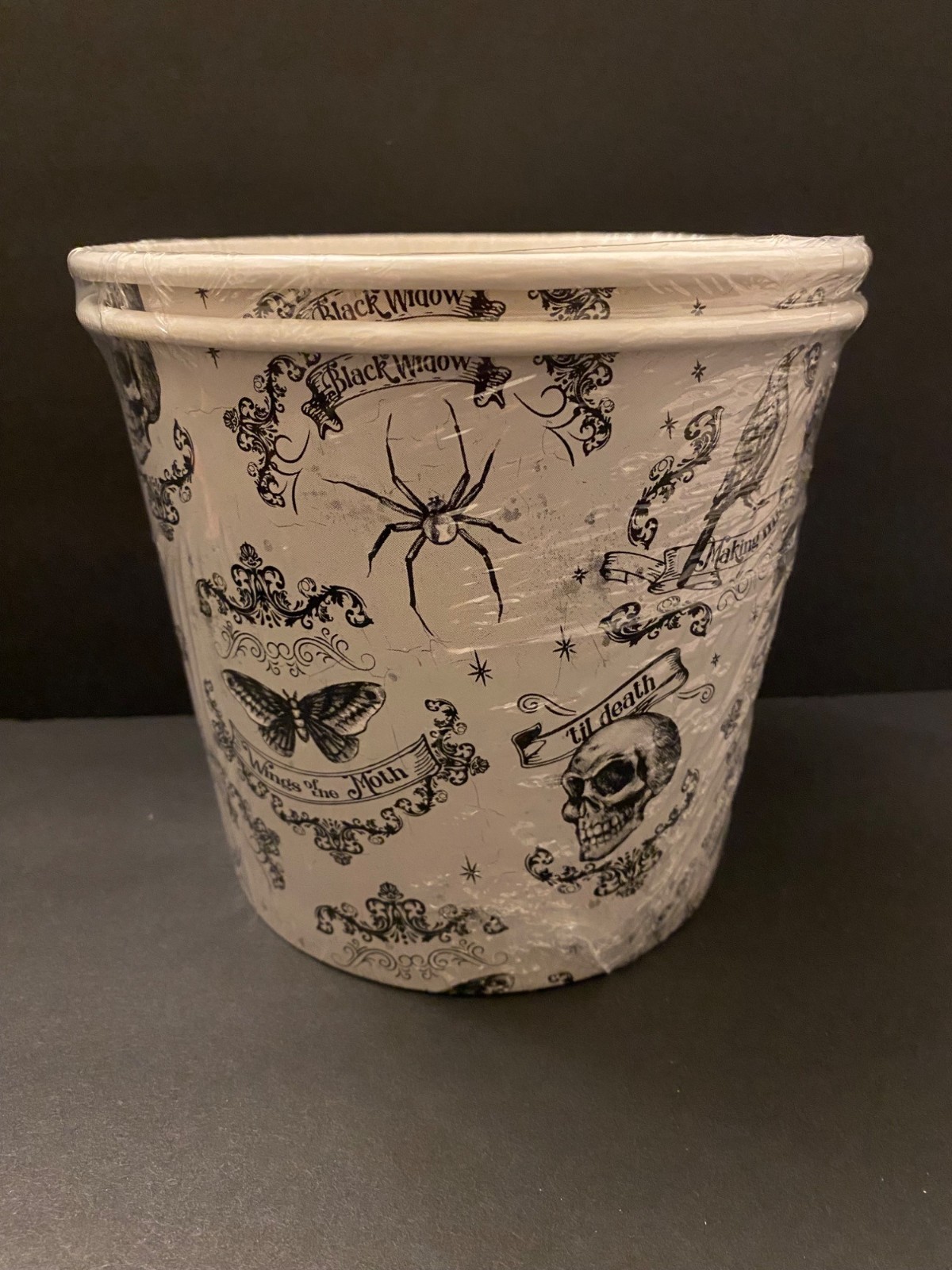 Halloween Party Decor Set For 30 Guests – Plates Napkins Sign Bowls Apothecary