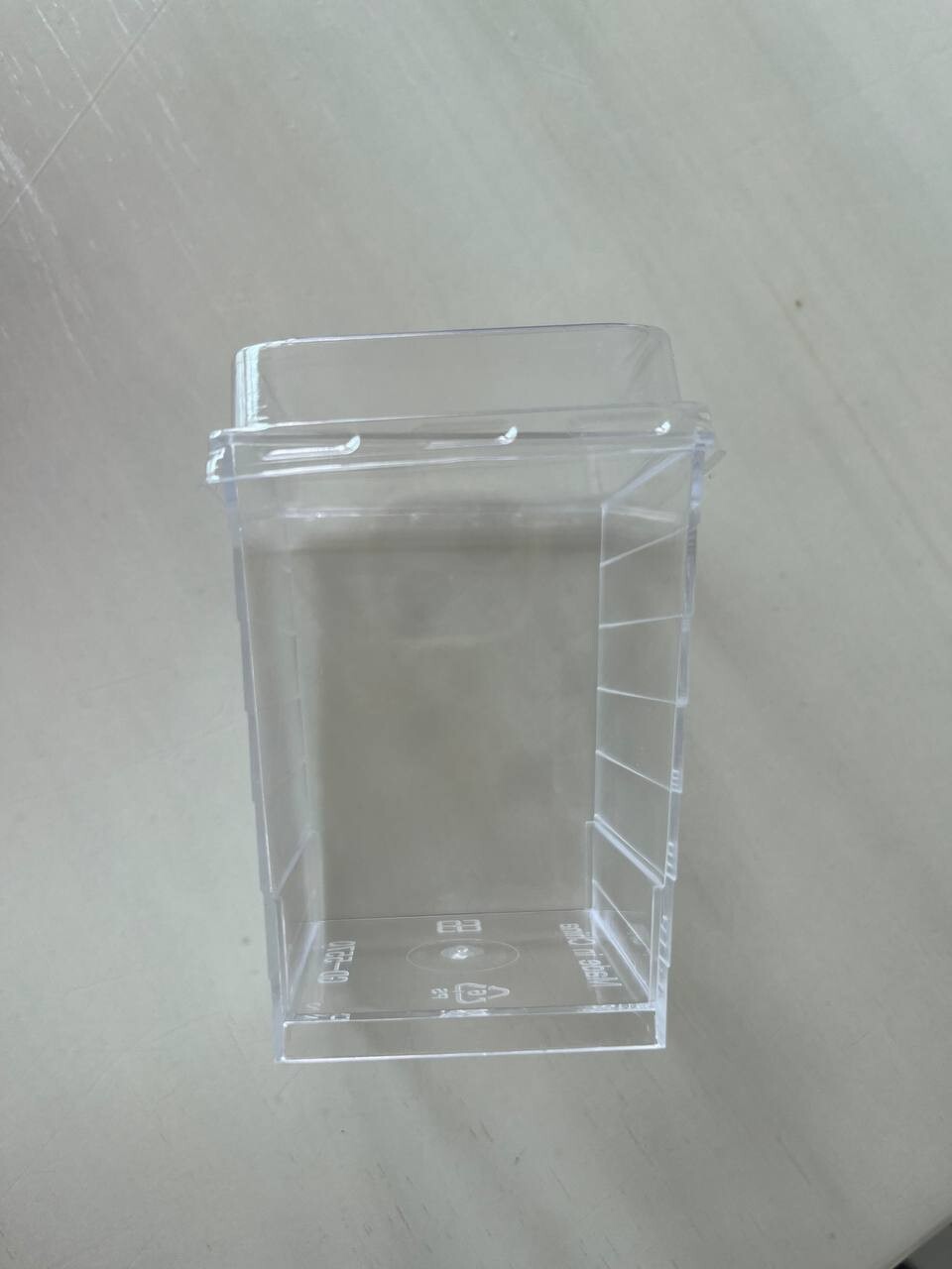 Mini Dessert Cups, 5.4oz Disposable Square Cups Clear Plastic with Lids