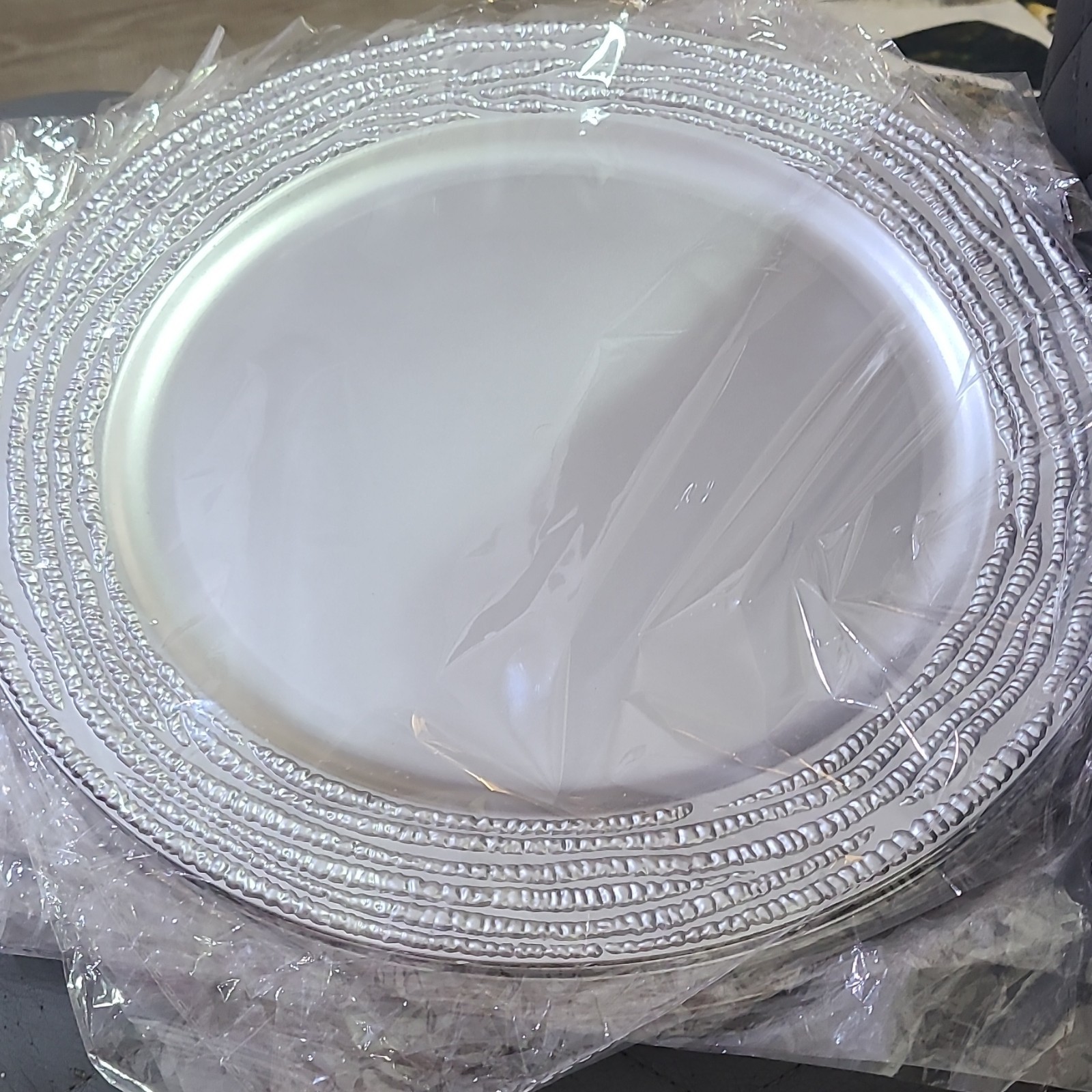 White Plastic Party Plates, Solid White with Silver Beaded Rim