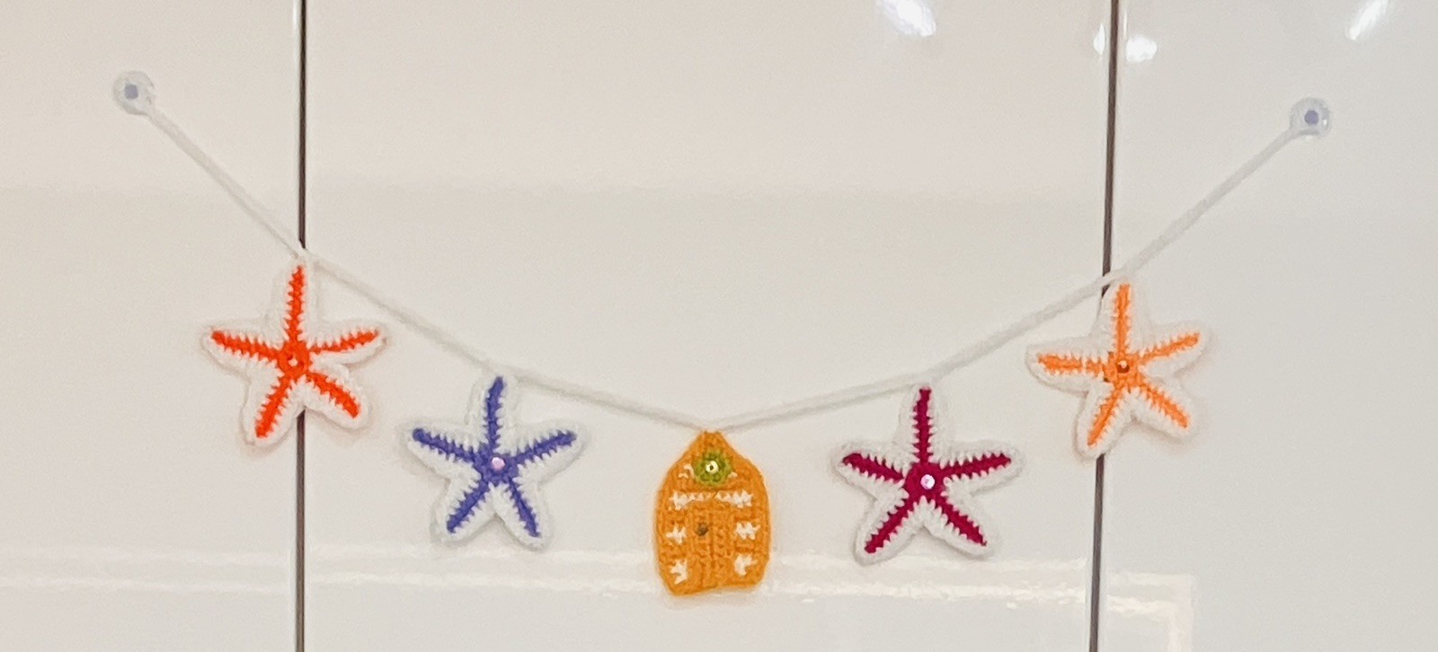 🌞 NEW Beach hut and star fish Hand Crochet Bunting Window camper summer Gift