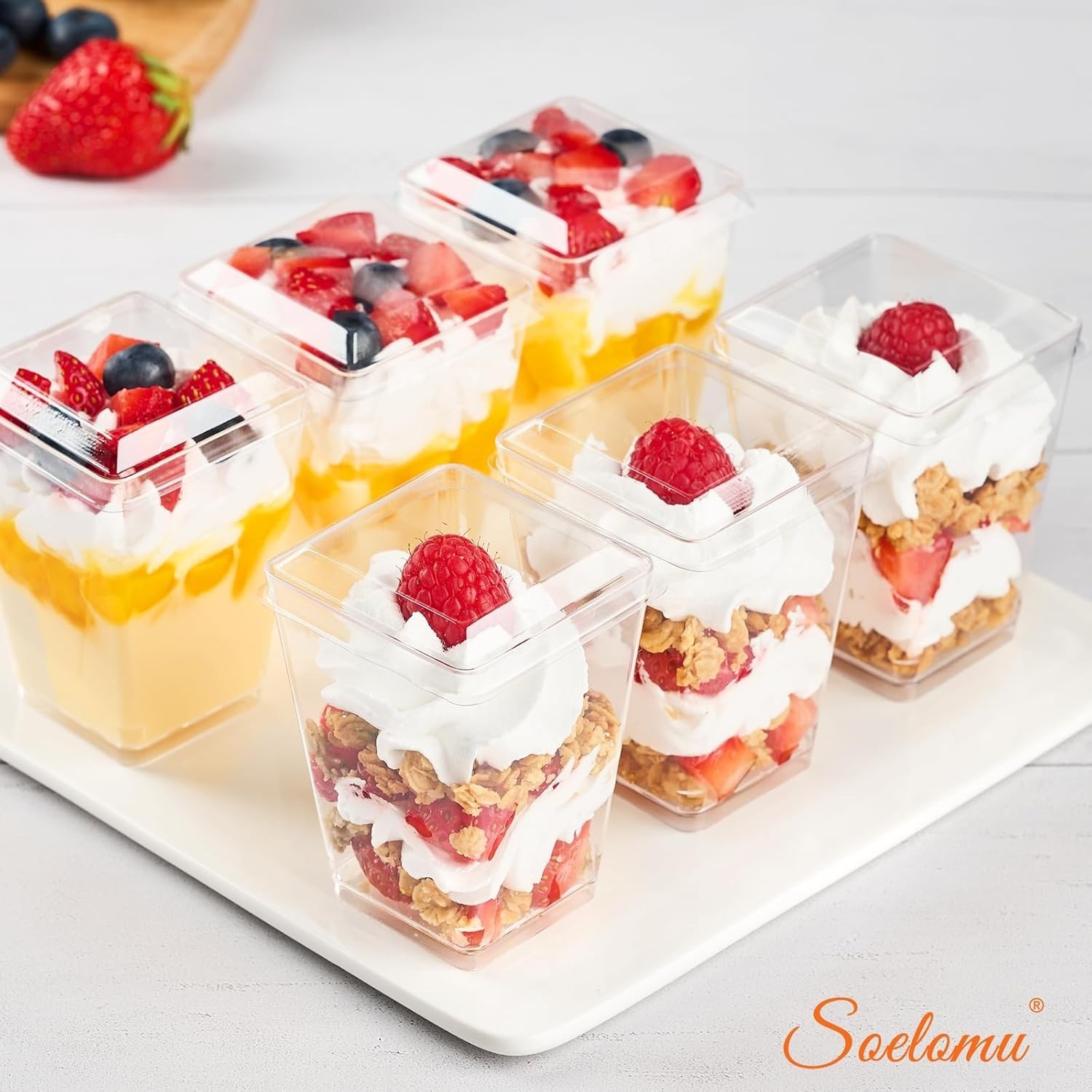 50 Pack 5 oz Plastic Dessert Cups with Lids and Spoons, Mini Parfait Cups Cle…