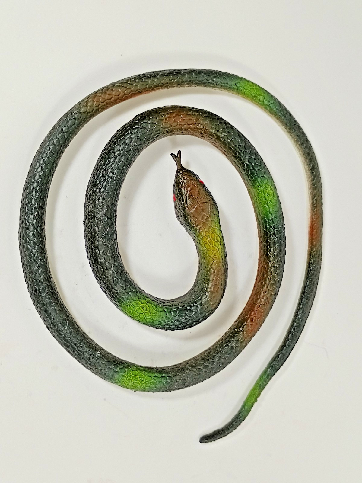 Realistic Fake Rubber Snake for Pranks or Garden Use. 25″.