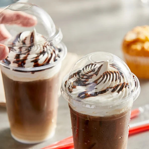 Choice 9 oz., 12 oz., 16 oz., 20 oz., 24 oz. Clear Dome Lid with 1″ Hole – NEW