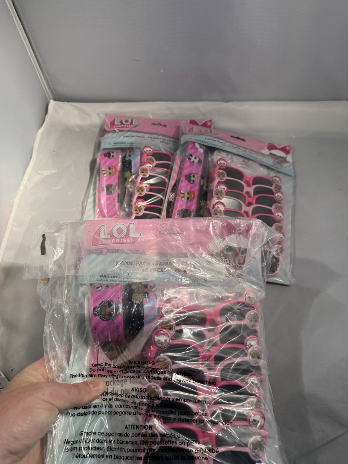 LOL Surprise Party Favors 2 x 48 Pack Create 16 sets