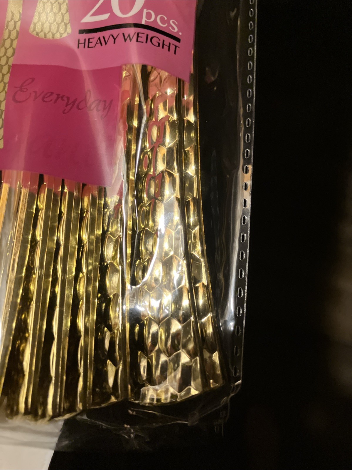 100PCS Gold Plastic Forks, Solid, Durable and Heavy Duty Hammer Design