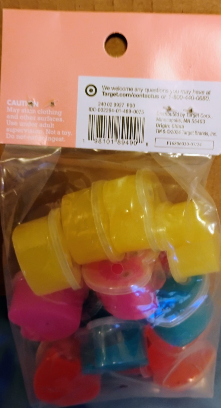 spritz party favors heart putty 16 count multicolor