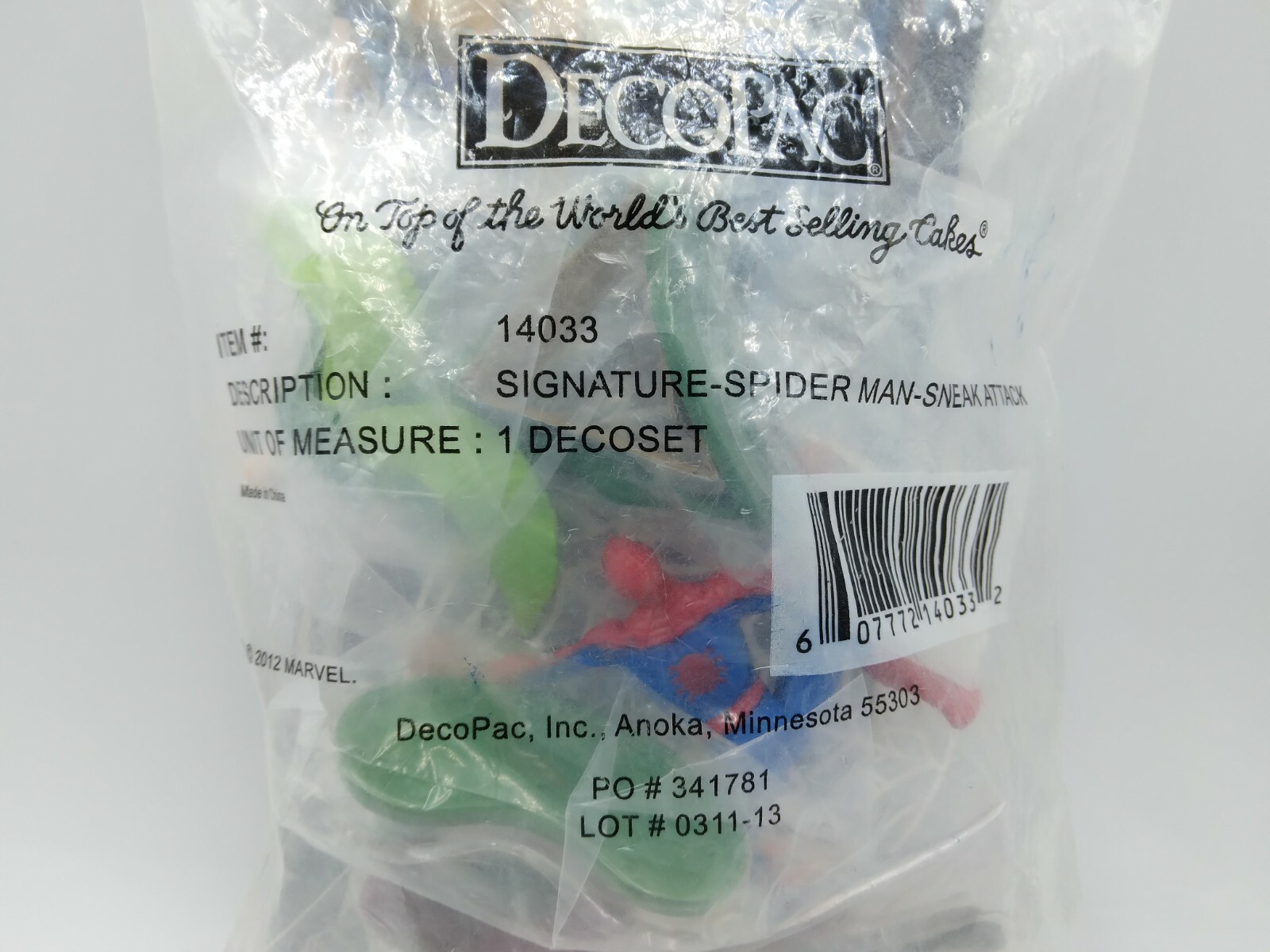 DecoPac Spiderman Sneak Attack Signature Birthday Party Cake Decoration Retired