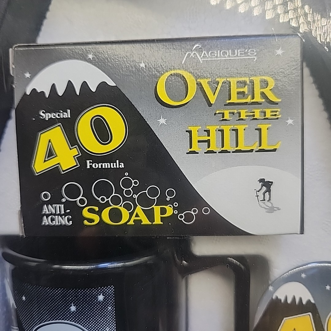 Over The Hill Coffin Gag Gift Box Novelty 40 Birthday [144]
