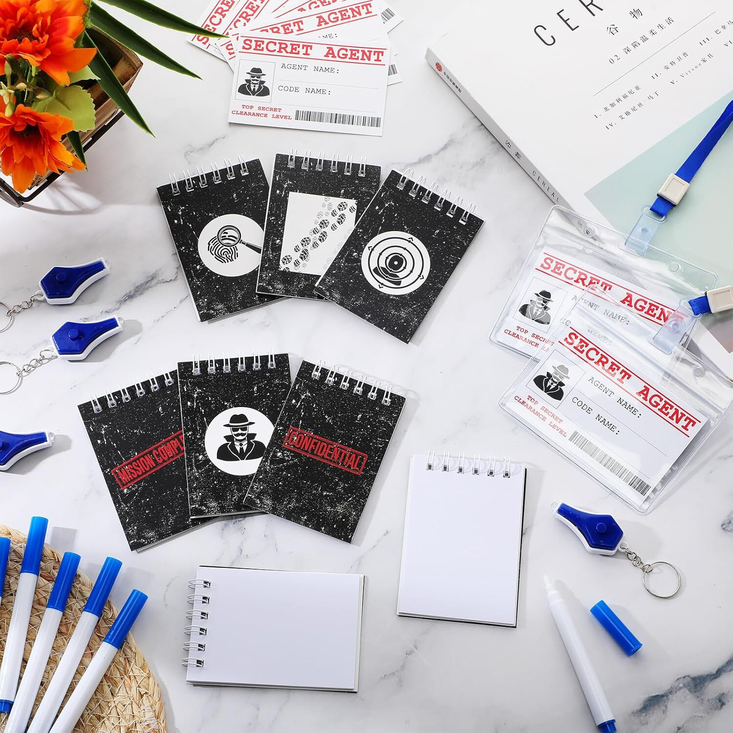 Secret Agent Spy Detective Party Favor UV mini light invisible ink pen notebooks