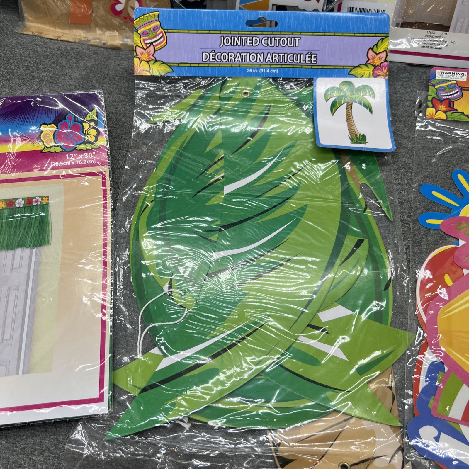 6 NEW Luau Tiki Party Decorations Lot Hawaiian Summer Theme Door Fringe Garland