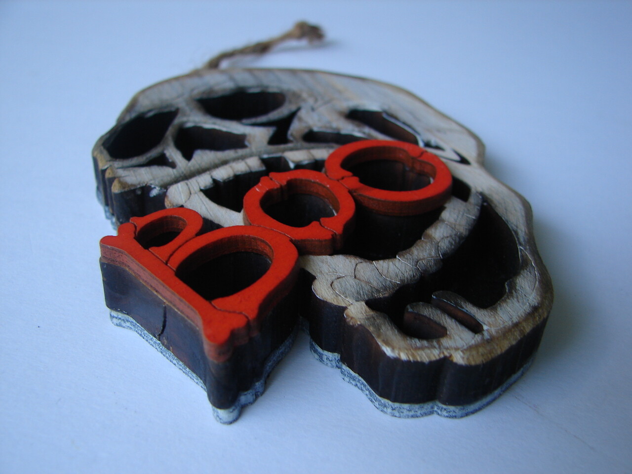 Halloween SCARY 5″ Wooden Mouth Skull Skeleton Ornaments Horror Decoration BOO!