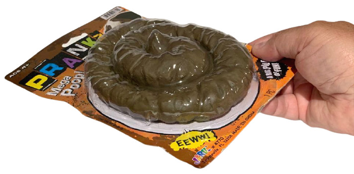 MEGA PILE OF FAKE DOG POOP Prank Joke Gag Gift Big Rubber Jumbo Crap Poo Turd