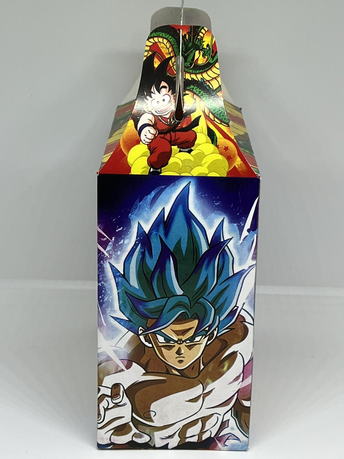 10 ct. Pack – Dragon Ball Candy Boxes / Paquete con 10 Cajas de Dragon Ball