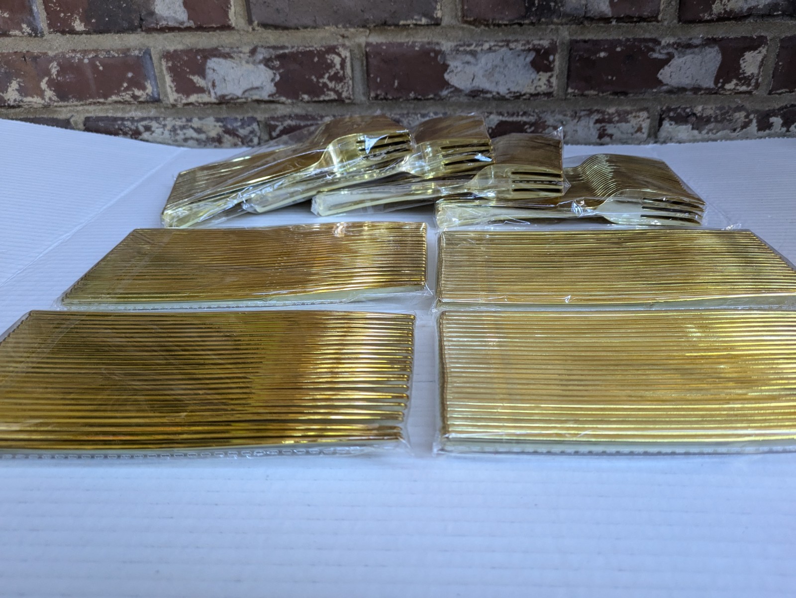 200 Count Gold Plastic Silverware Parties, Showers, Wedding 100 Forks 100 Knives