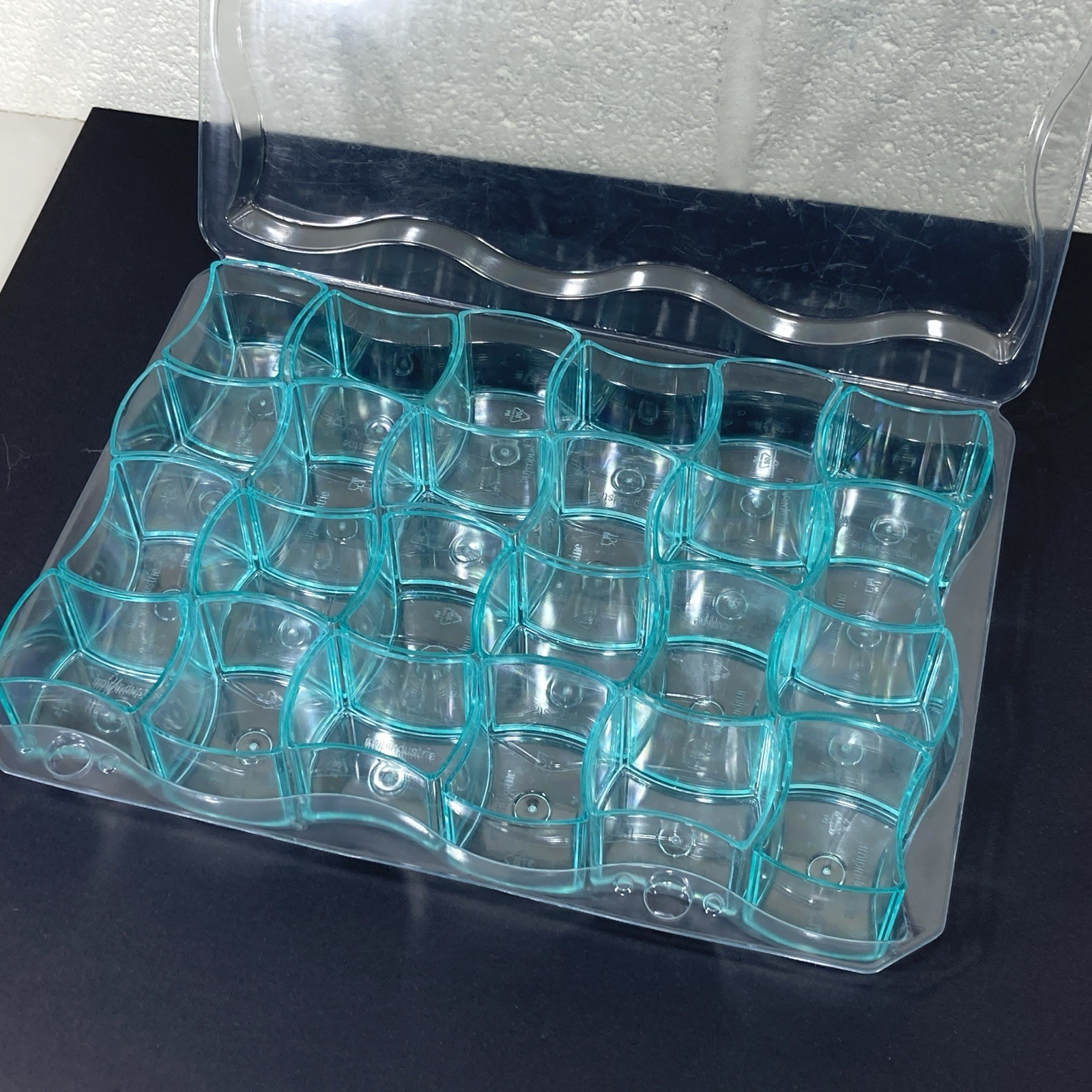 Imipindustrie Set of 24 Clear Acrylic Two-Ounce Mousse Dessert Cups, With Case