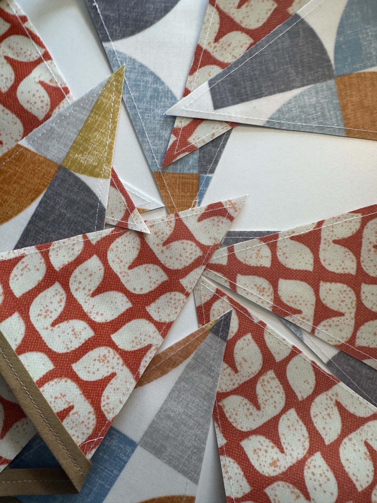 Handmade Oilcloth Bunting – Garden/Home – Contemporary – 3 Meters Double Sided