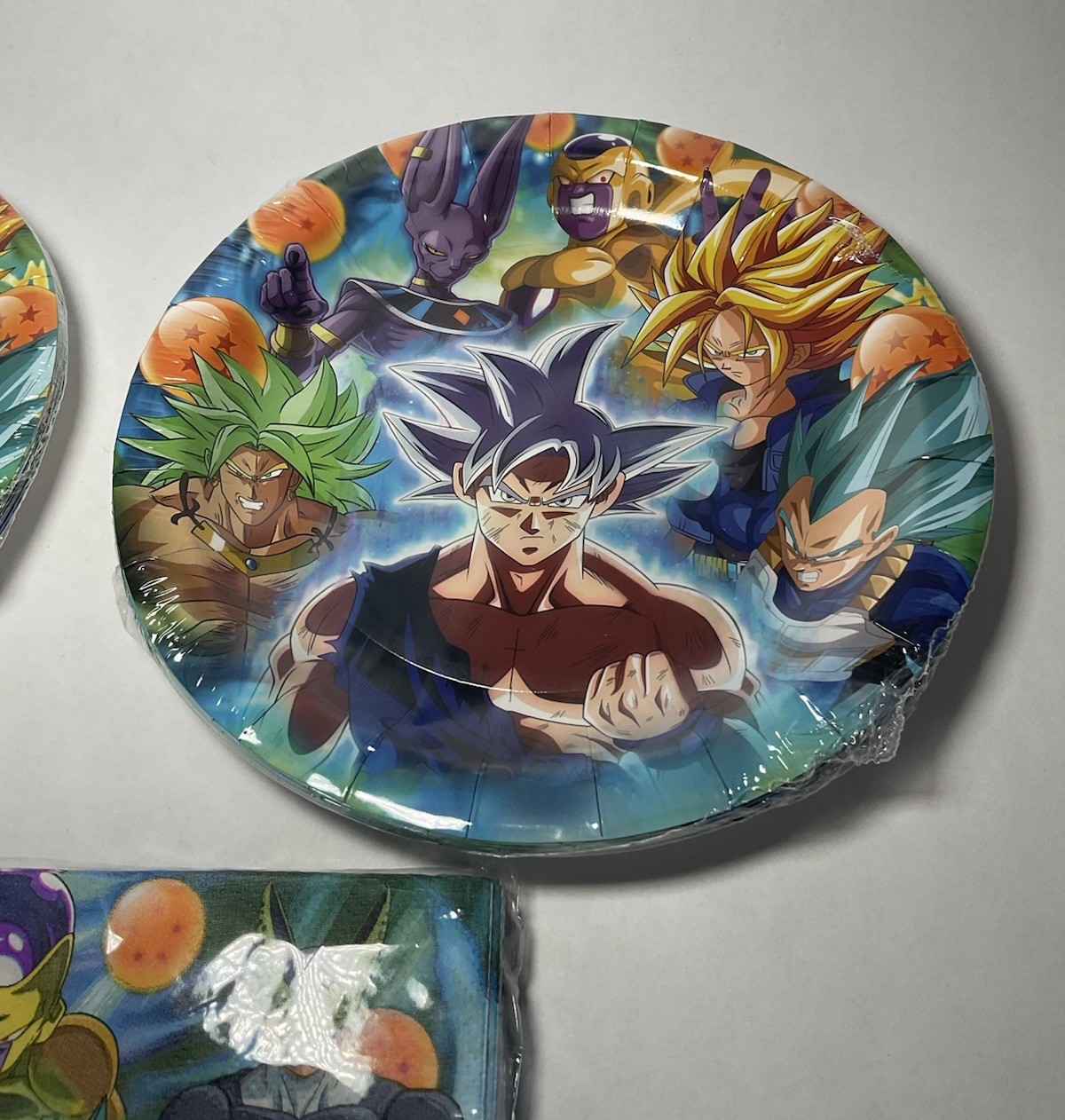 Dragon Ball Z Birthday Party Supplies 20 7” Plates And 20 Napkins