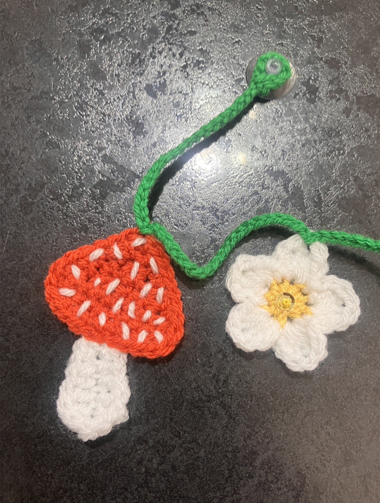 🍄 🌼 NEW! hand crochet bunting Daisy toadstool Mushrooms SUMMER gift camper