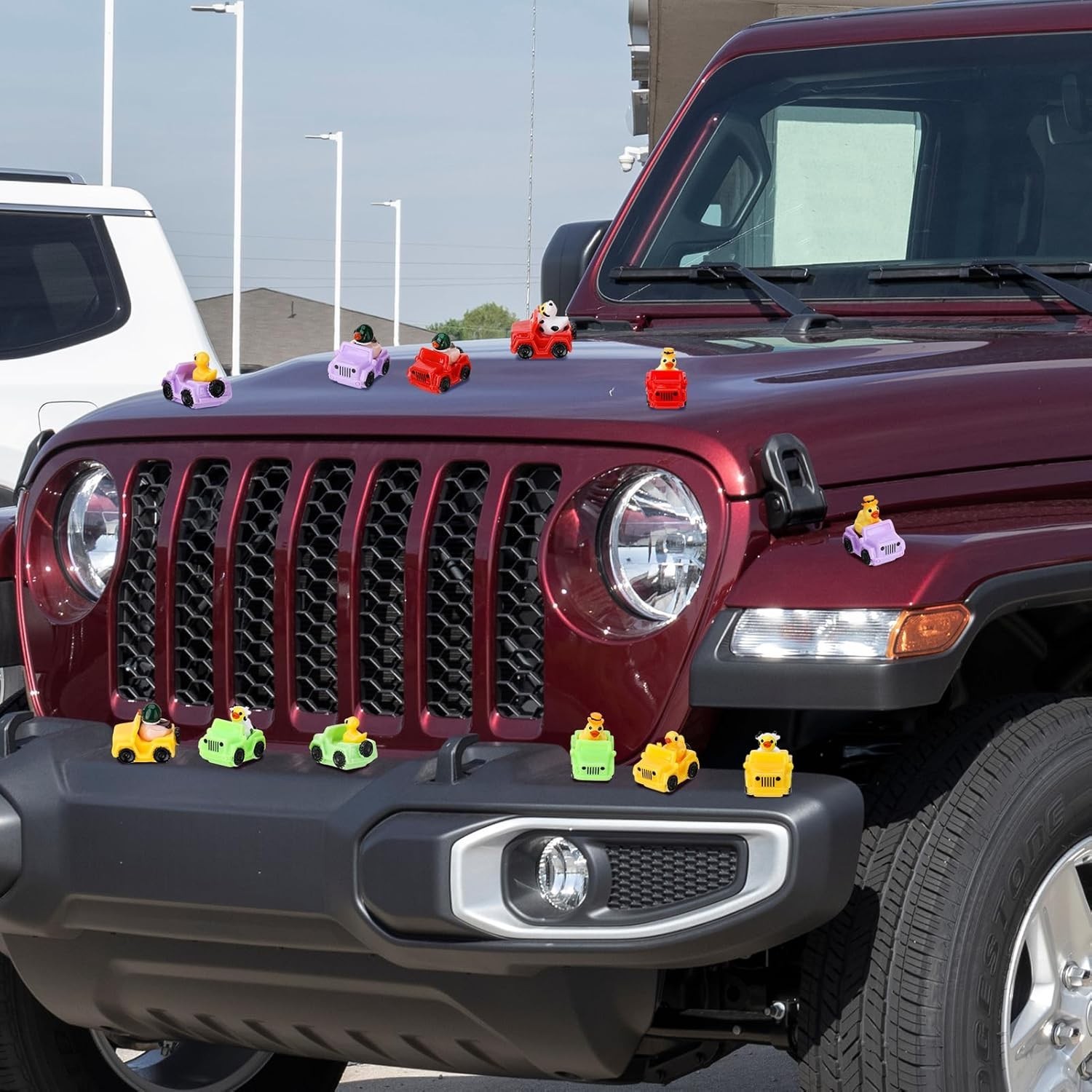 12 Pcs Ducks for Jeeps, Funny Jeeps Ducks for Ducking, Mini Resin Ducks in a Jee