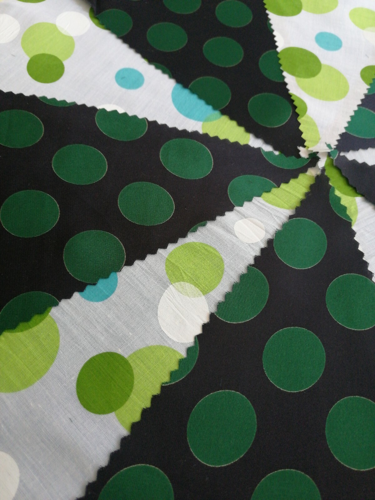 Bunting with green dots/circles fabric Party banner decoration approx 4m/13ft