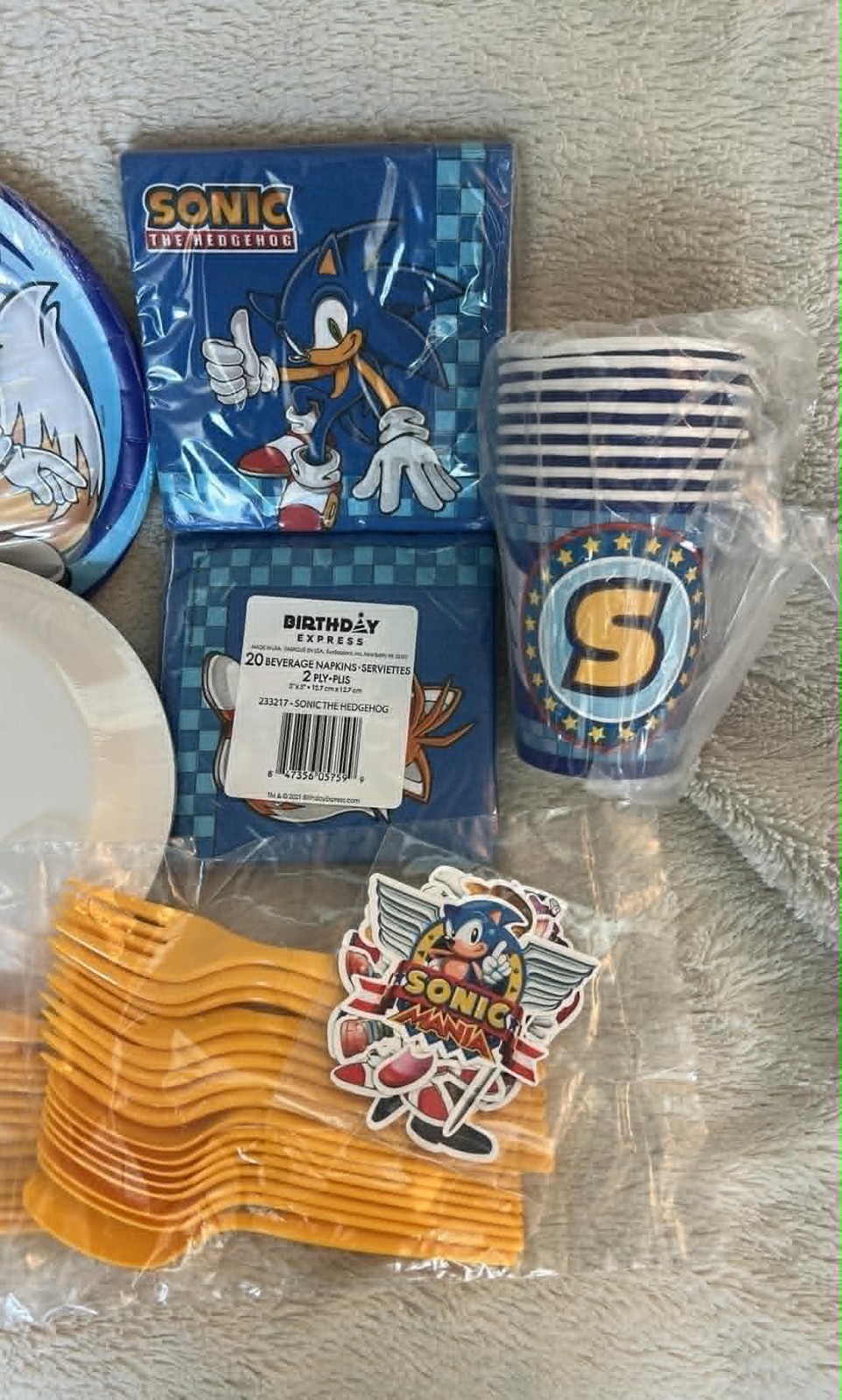 Sonic the Hedgehog Birthday Party Set: Plates, Napkins, Cups, Utensils, Stickers