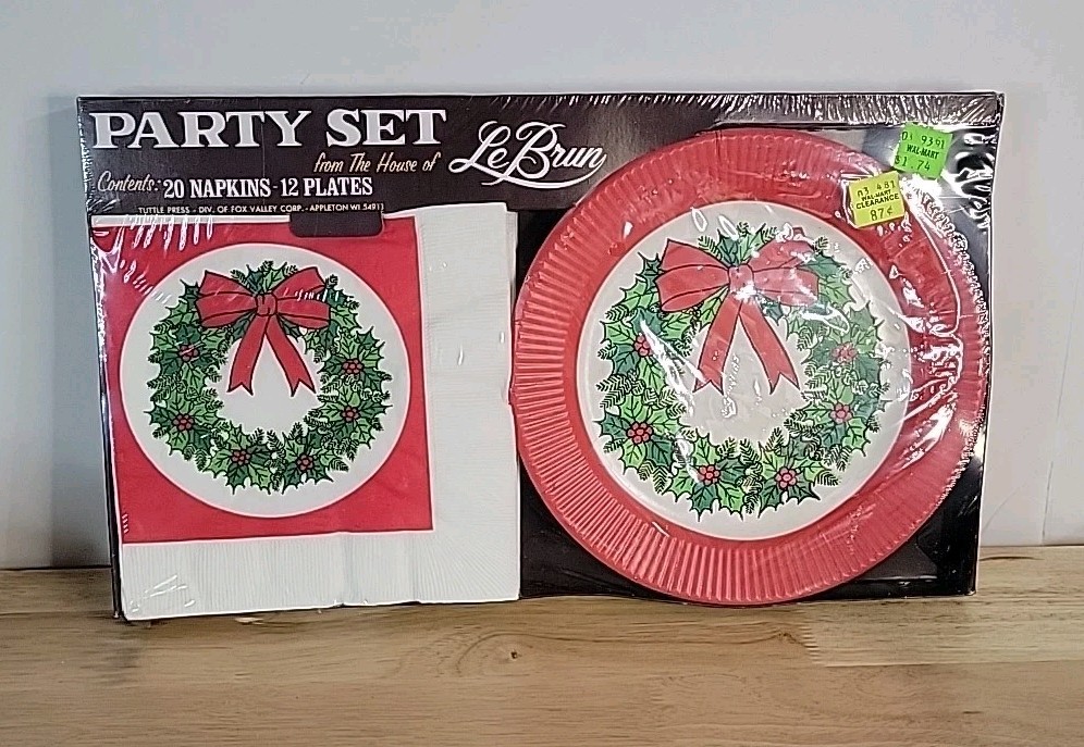 70’s Christmas Party Set House Of LeBrun Wreath Napkins And Plates Still Sealed