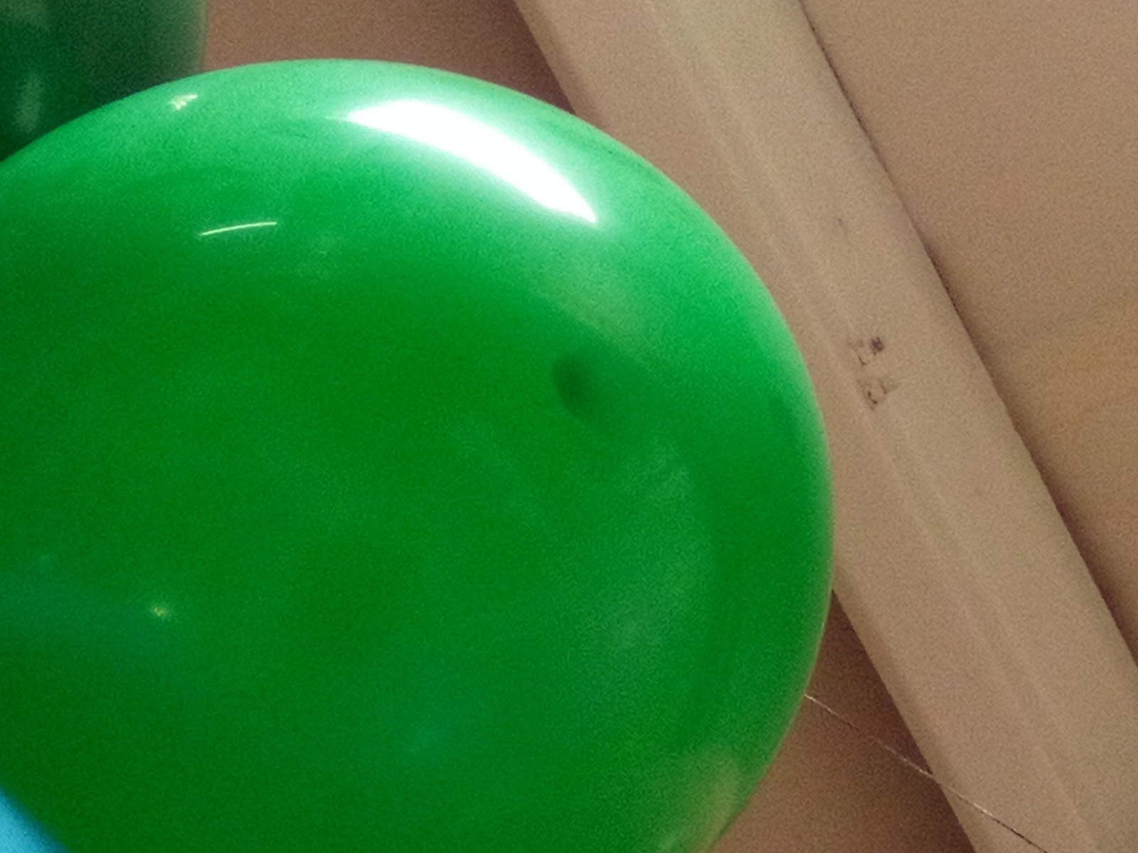 Bulk / Latex 16″ 2nd’s ( 1,728 In Box ) Slight Color Run. $219.99 See Pitchers