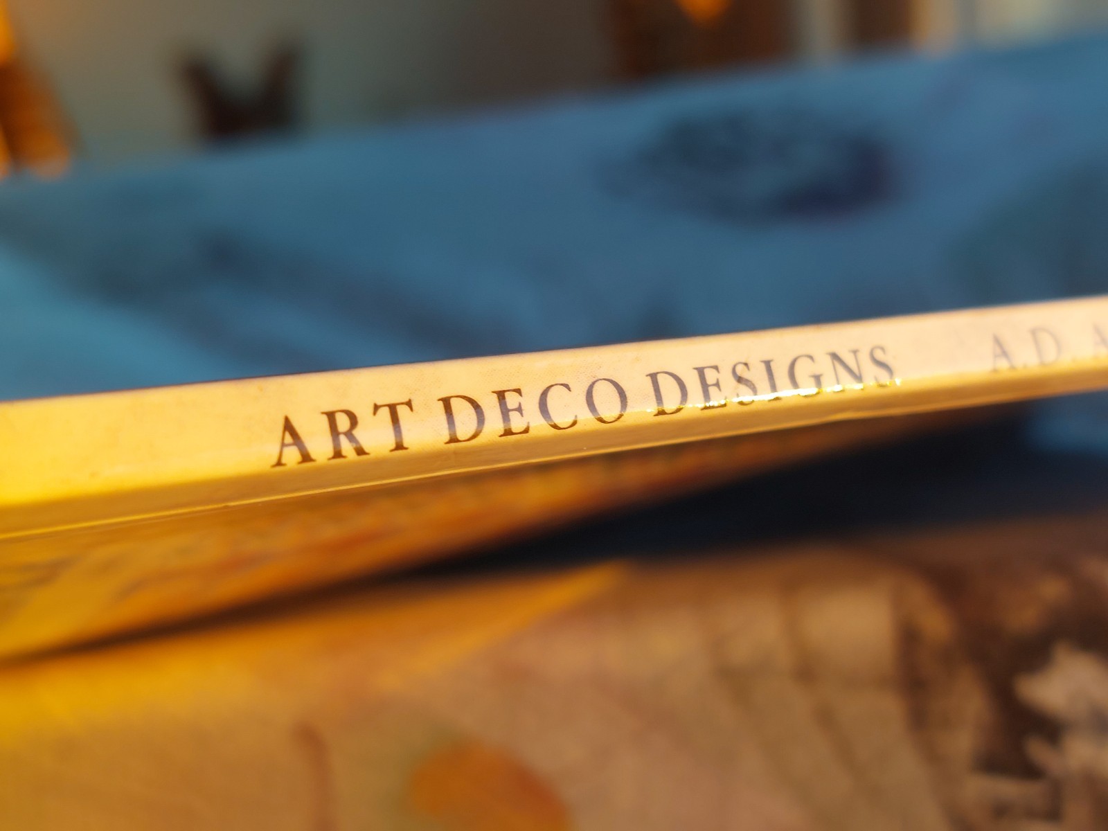 Art Deco Designs, Gift Wraps, by A.D. and M.P. Verneuil, 12 Patterns, 16 Sheets