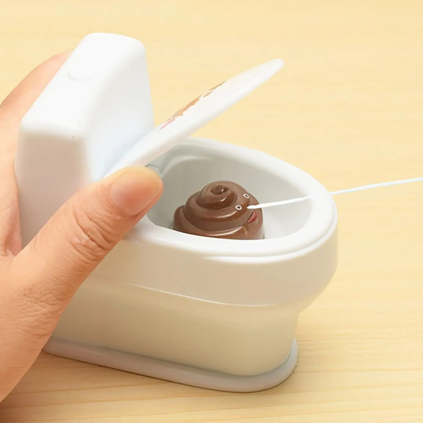 1pc Novelty Poop Spray Prank Toy – Mini Toilet Spray Gun Joke Gag Gift for Kids
