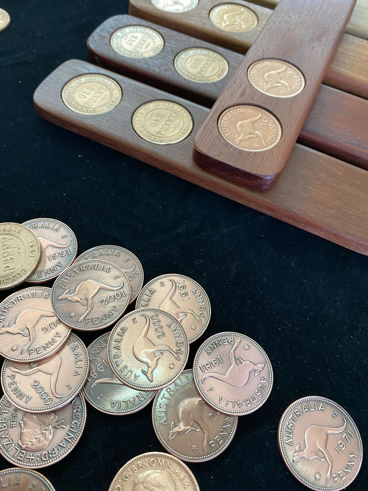 40th Wedding Anniversary Gift Present Two-Up game 1983 Australian Penny two up