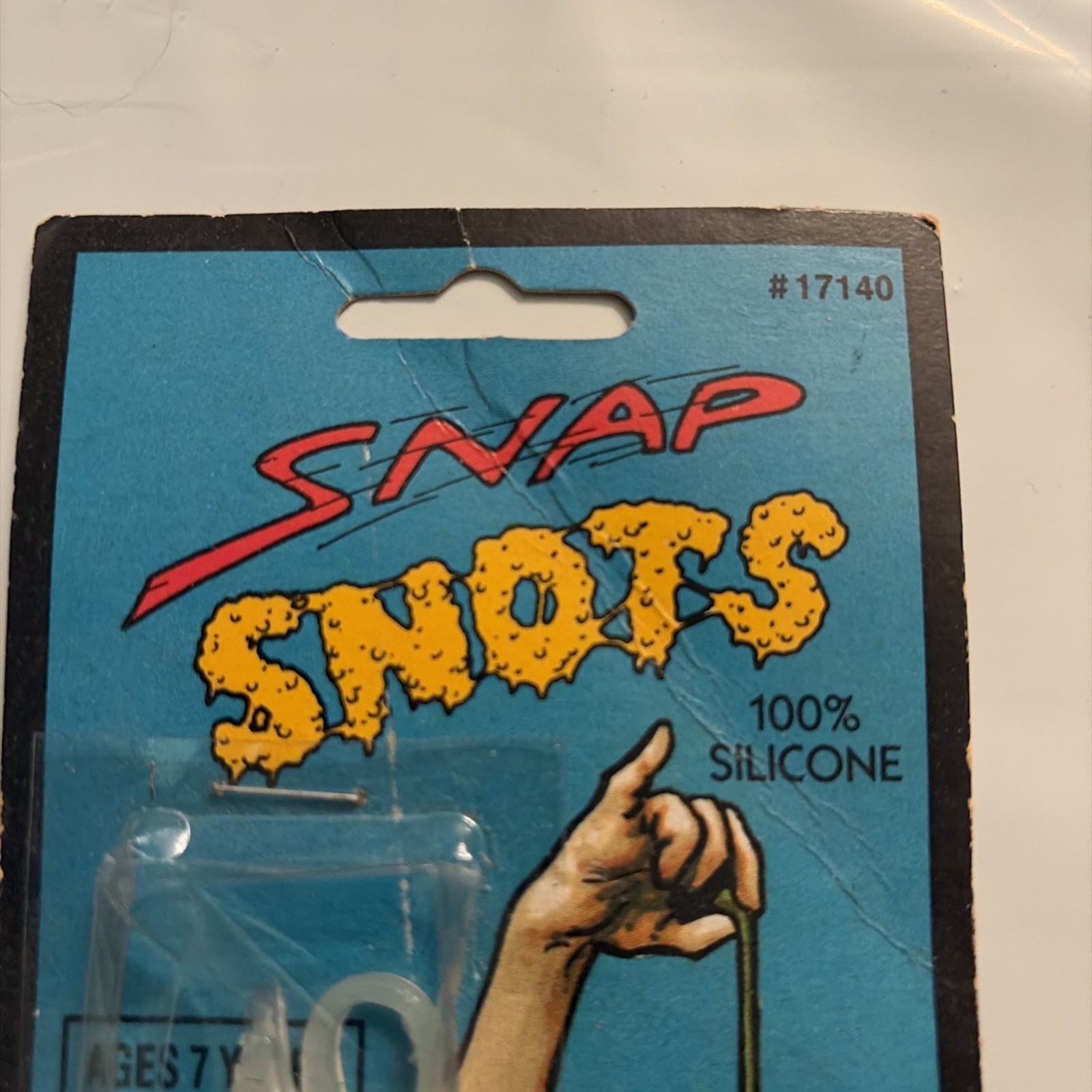 SNAP SNOTS Forum Novelties Fake About Booger Prank Joke Gag Stretch Box1-8