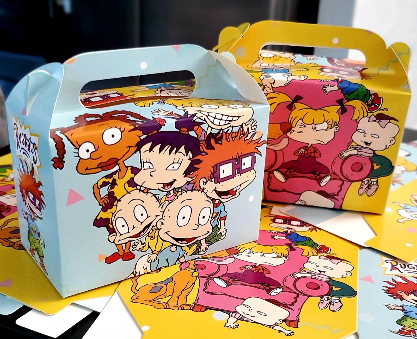 RUGRATS CUPS PLATE BANNER PARTY TABLE COVER SUPPLIES BALLOON CUPCAKE TOPPER CAKE