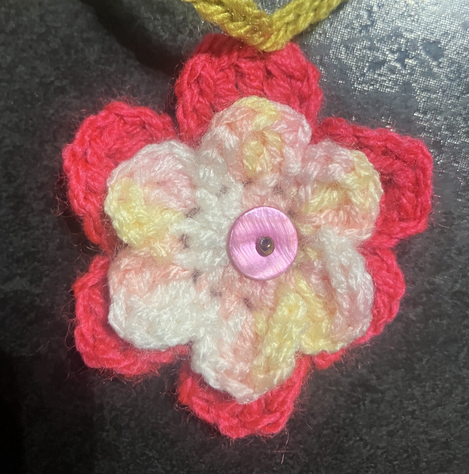 🌸🍃NEW hand Crochet Flower Bunting Leaf sequin Window 34” camper SUMMER Gift