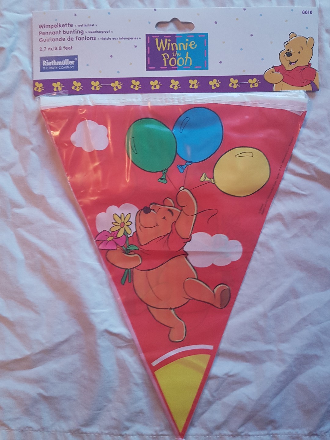 4 x 2.7m Winnie The Pooh Party Flag Bunting Banners. Approx 10 metres, 32 flags.